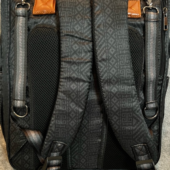 Monbebe Diaper Backpack with Bassinet Changing Station - Picture 13 of 13